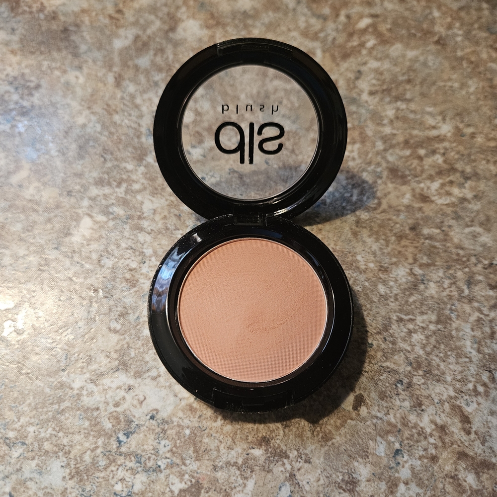 Lee Peach Glow Blush